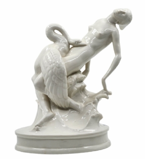 פסל פורצלן גרמני מתוצרת Passau בדמות לדה והברבור, חתום 1937-1942