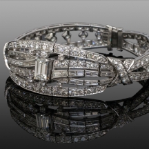 צמיד ארט דקו עתיק יפה ואיכותי במיוחד, עשוי פלטינה, משובץ יהלומים