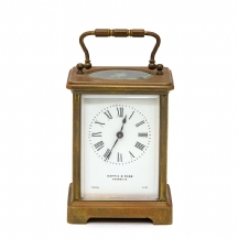 שעון נשיאה אנגלי עתיק מסוג: 'Carriage Clock'