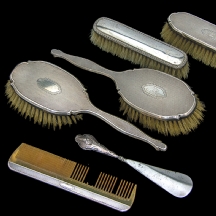 לוט של כלי טואלט (5X) עתיקים הידיות והמכסים עשויים