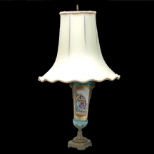 מנורה שולחנית צרפתית עתיקה מהמאה 19