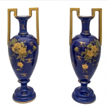 זוג אגרטלי פורצלן עתיקים