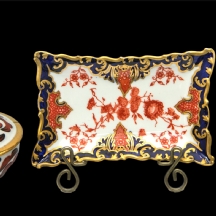 לוט של שלושה (3X) פריטי נוי עשויים פורצלן