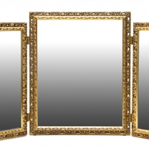 מראה לטואלט שלוש כנפיים