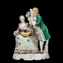 פסל עשוי חרסינה