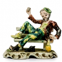 פסל עשוי חרס