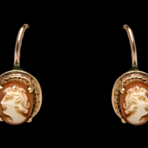 זוג עגילי קמיאו עתיקים