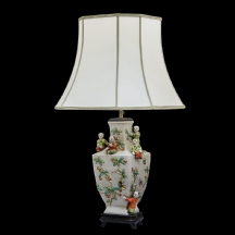 מנורה חרסינה סינית ישנה