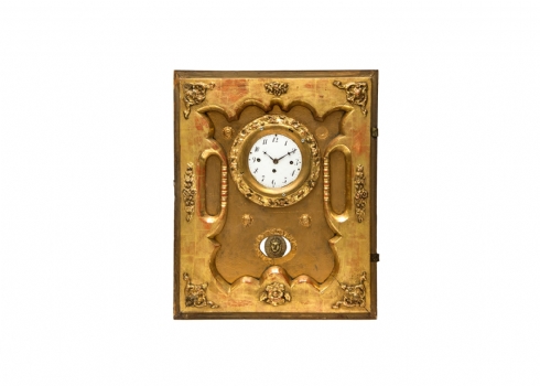 שעון קיר עתיק מהמאה ה-18