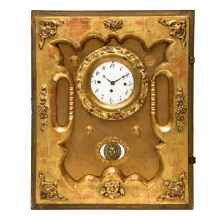 שעון קיר עתיק מהמאה ה-18