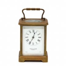 שעון נשיאה אנגלי עתיק מסוג: 'Carriage Clock'