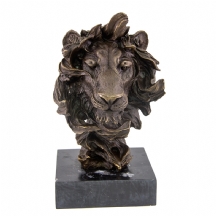 פסל ברונזה בדמות ראש אריה