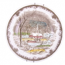 צלחת חרסינה מעוטרת