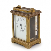 שעון נשיאה עתיק מסוג: 'Carriage Clock'