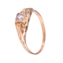 מציאה אמיתית - טבעת זהב משובצת יהלום