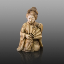 פסל שנהב יפני עתיק (Okimono)