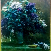 'פרחים סגולים וכחולים עם פודריה וכפפות לבנות' - ציור רוסי ישן