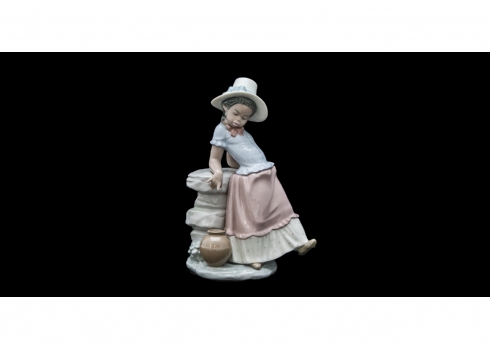 פסלון פורצלן ספרדי איכותי מתוצרת 'יאדרו' ('Lladro')