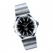 שעון יד לגבר, מתוצרת 'אומגה' (OMEGA)