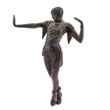 פסל ארט- דקו בדמות רקדנית