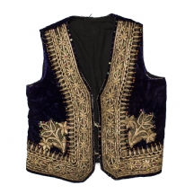 וסט עתיק עשוי קטיפה