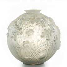 כד זכוכית צרפתי ארט דקו מתוצרת: 'רנה לליק' (René Lalique)