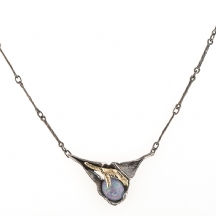 שרשרת ותליון עשויים כסף