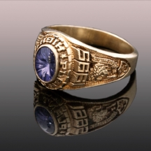 טבעת קולג' זהב משובצת ספיר   (3023)