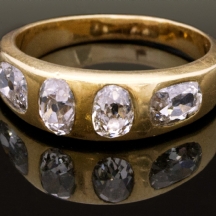 טבעת זהב משובצת יהלומים   (3892)