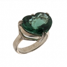 טבעת כסף משובצת אמטיסט ירוק