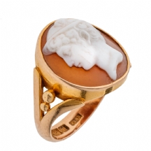 טבעת אנגלית עתיקה מהמאה ה-19
