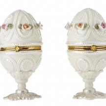 זוג כלי נוי בצורת ביצי Faberge