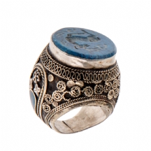 טבעת טורמקנית ישנה עשויה כסף משובצת אבן לאפיס