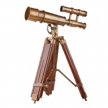 טלסקופ אנגלי עתיק מתוצרת 'Kelvin & Hughes'