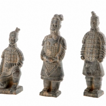 לוט של שלושה פסלי לוחמים מטרה קוטה (X3)
