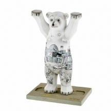פסל דוב לבן