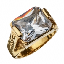 טבעת מצופה זהב משובצת אבן חן