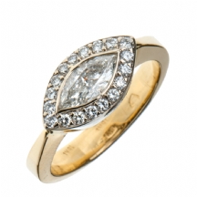 טבעת אירוסין מדהימה משובצת יהלומים