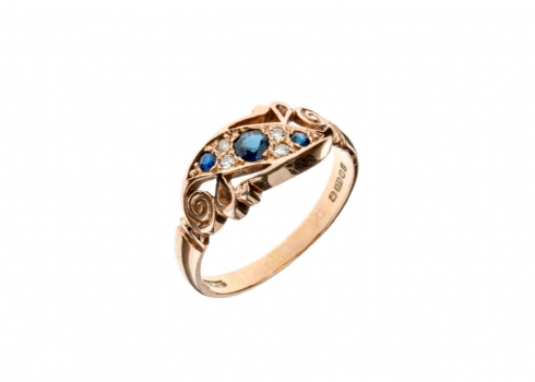 מציאה אמיתית - טבעת עתיקה משובצת אבני ספיר ויהלומים