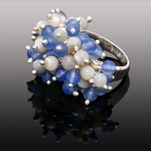 טבעת עשויה כסף משובצת אבני טנזנייט ואגאט