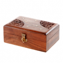 קופסה ישנה, עשויה עץ