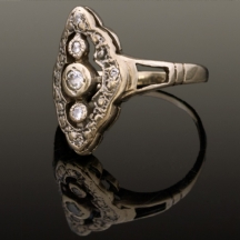 טבעת זהב עתיקה משובצת יהלומים   (3083)