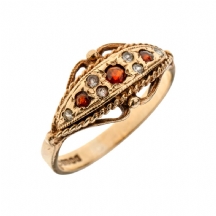 טבעת אנגלית עתיקה עשויה זהב