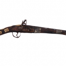 קישוט מרוקאי ישן בצורת אקדח עתיק