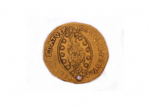 מטבע רומני עתיק עשוי זהב