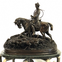 'Valet de chasse Louis XV' - פסל ברונזה גדול מיימדים