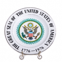 צלחת חרסינה משנת 1976 עם סמל ארצות הברית