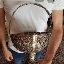 כלי כסף עתיק גדול ומרשים, חתום: 'סטרלינג', מעוצב כסלסלה וידית