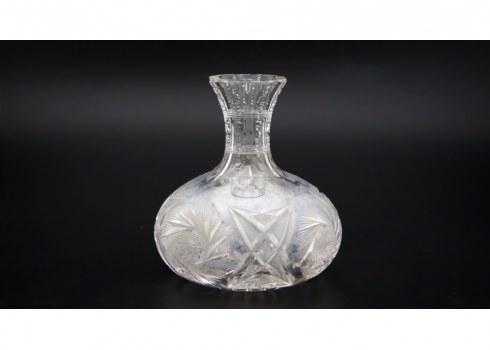 דקנטר ליין, עשוי קריסטל