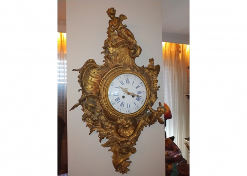 שעון קרטל (Cartel clock) צרפתי מתקופתו של לואי ה-15